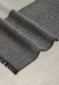 Two-Tone Wool 40x180 - black/grey (schwarz)